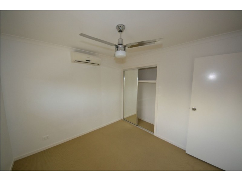16 John Oxley Drive, Gracemere QLD 4702