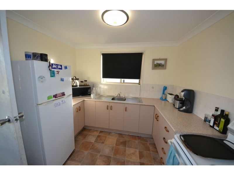 34 Bean Avenue, Parkhurst QLD 4702