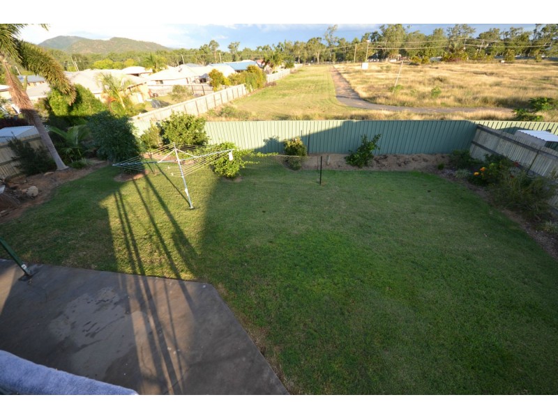 34 Bean Avenue, Parkhurst QLD 4702