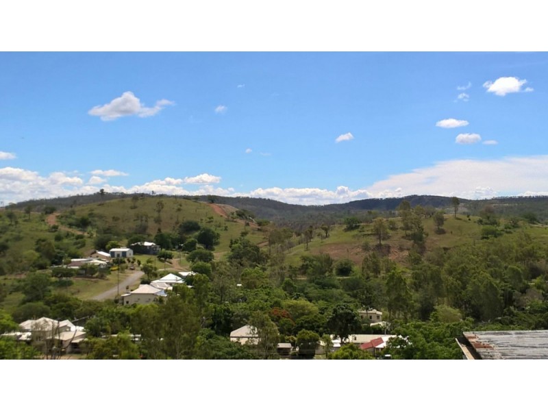 42 Jeannie Street, Mount Morgan QLD 4714
