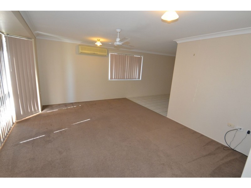 8 Lamb Avenue, Gracemere QLD 4702
