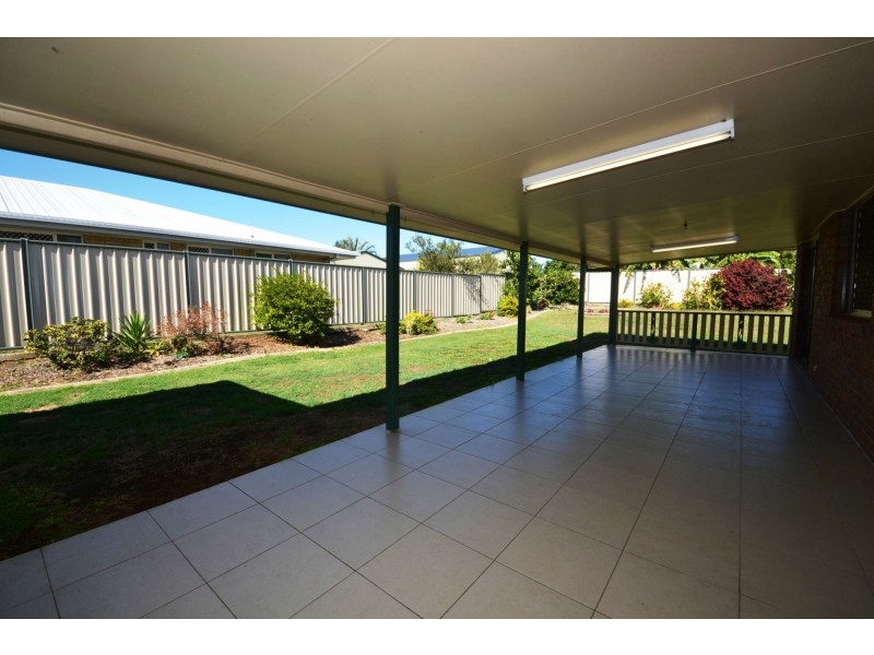 8 Lamb Avenue, Gracemere QLD 4702