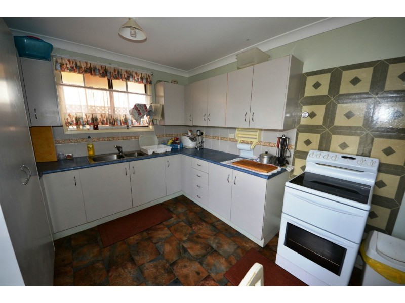 23 Platen Street, Gracemere QLD 4702