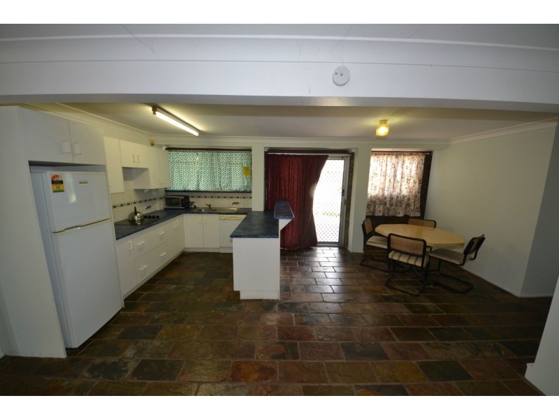 23 Platen Street, Gracemere QLD 4702