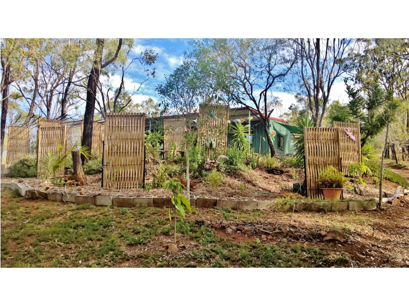 1 Corrys Lane, Moongan QLD 4714