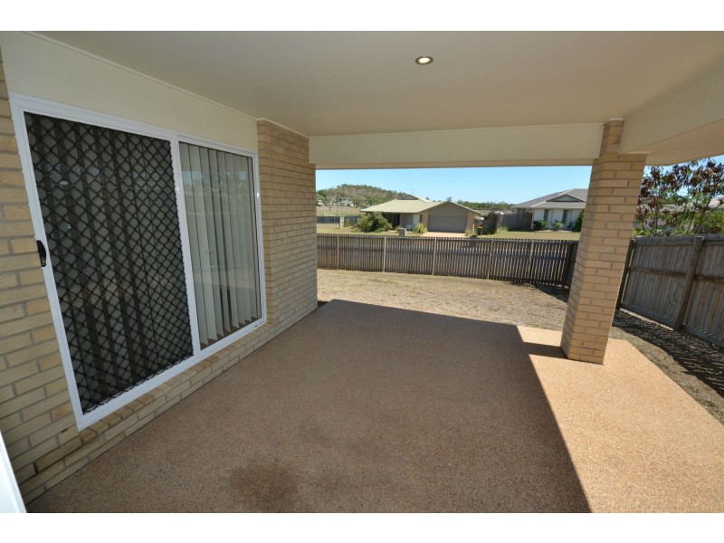 21 Leichhardt Drive, Gracemere QLD 4702