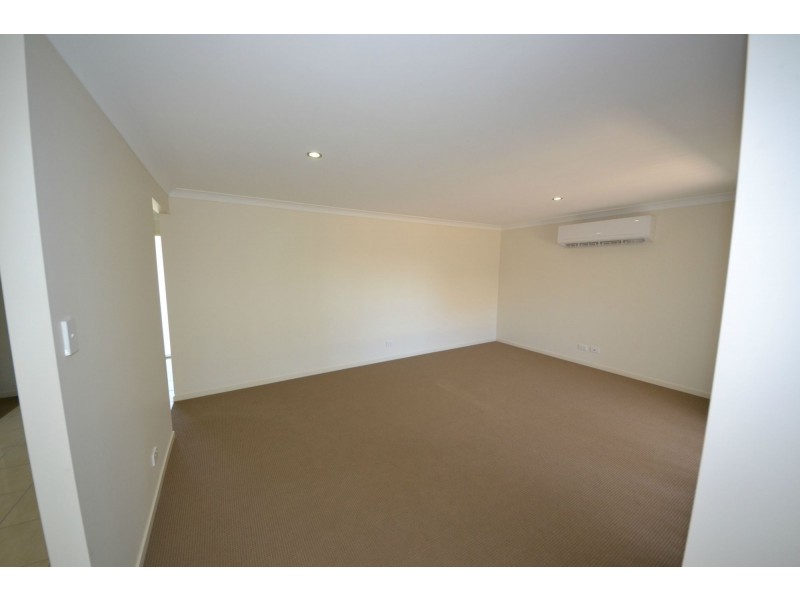 21 Leichhardt Drive, Gracemere QLD 4702