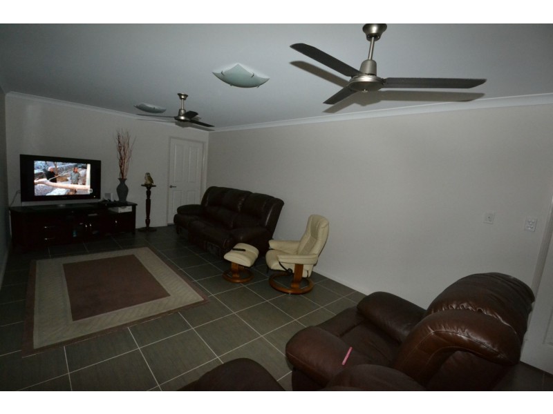 5 Flyn Close, Gracemere QLD 4702