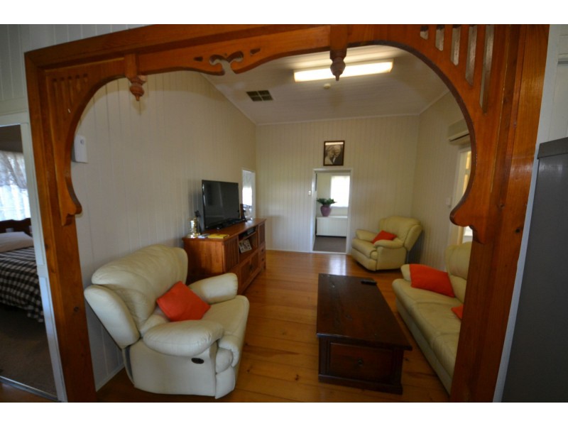 262 Ford Street, Berserker QLD 4701