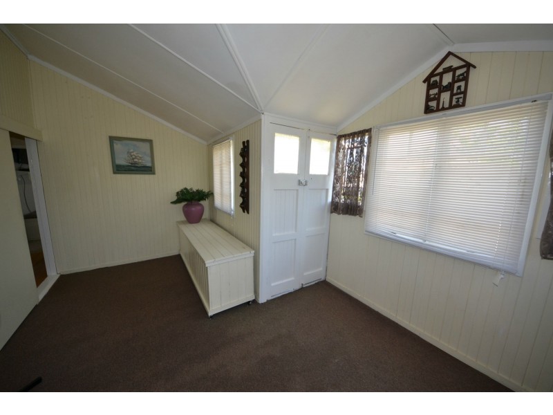 262 Ford Street, Berserker QLD 4701