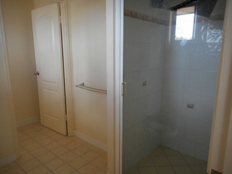 6 Webster Street, Gracemere QLD 4702