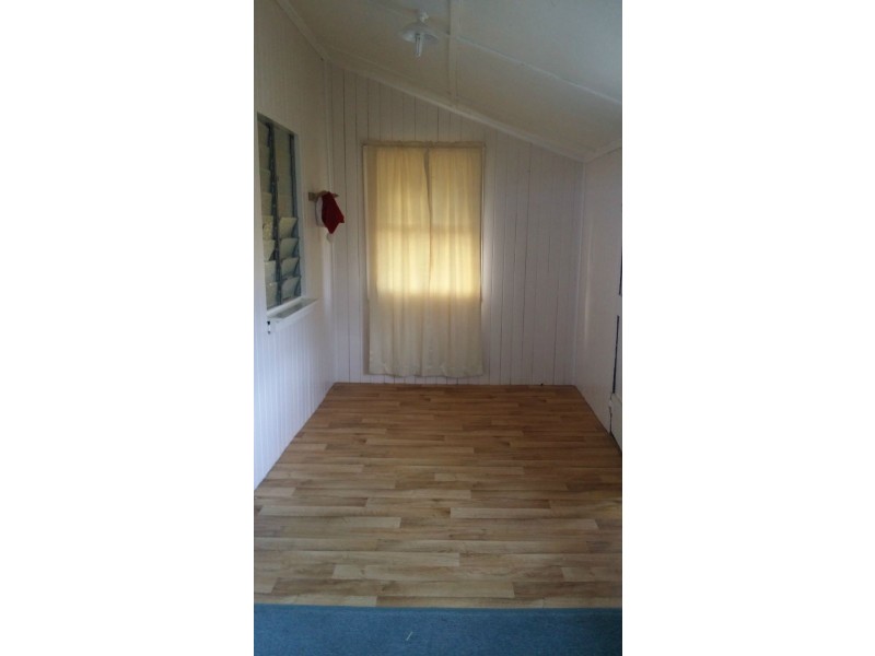 46 Central Street, Mount Morgan QLD 4714