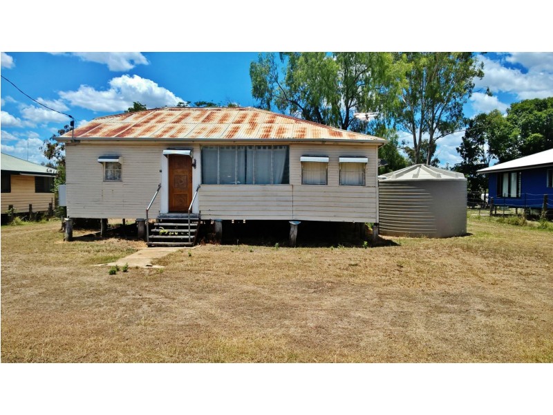 7 George Street, Wowan QLD 4702