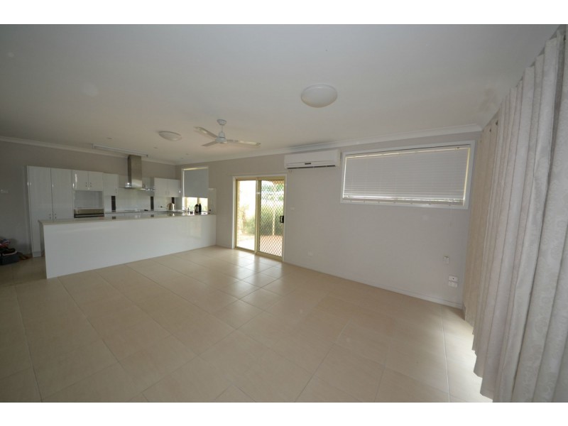 Unit 1/10 Eveline Street, Gracemere QLD 4702