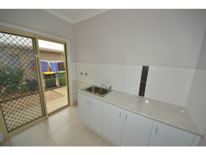 Unit 1/10 Eveline Street, Gracemere QLD 4702