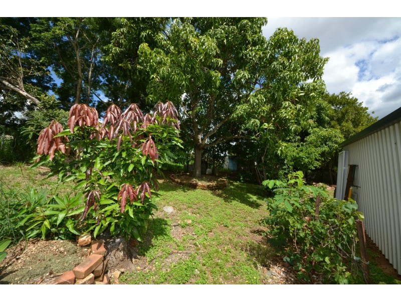 23 Coates Street, Mount Morgan QLD 4714
