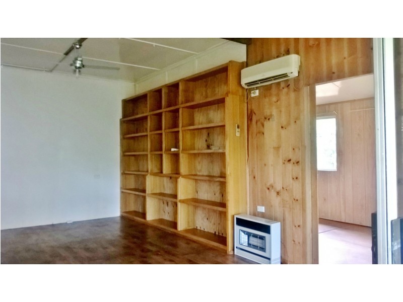 102 Gordon Lane, Mount Morgan QLD 4714