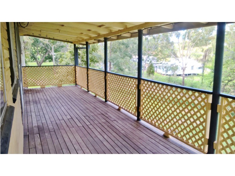 102 Gordon Lane, Mount Morgan QLD 4714