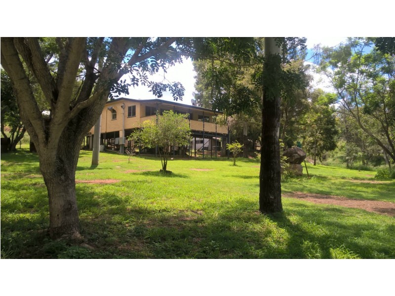 102 Gordon Lane, Mount Morgan QLD 4714