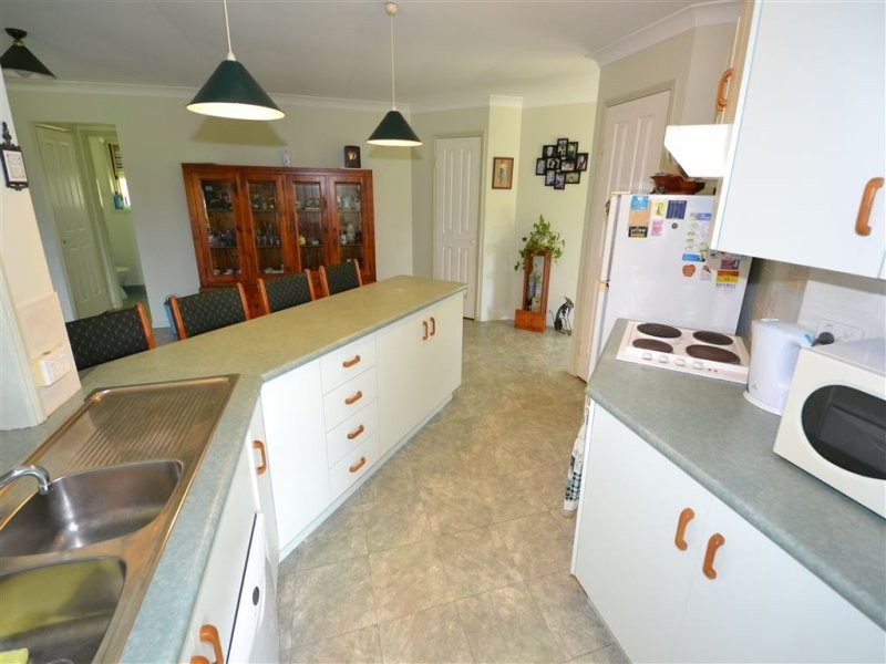 23 Webb Road, Bouldercombe QLD 4702