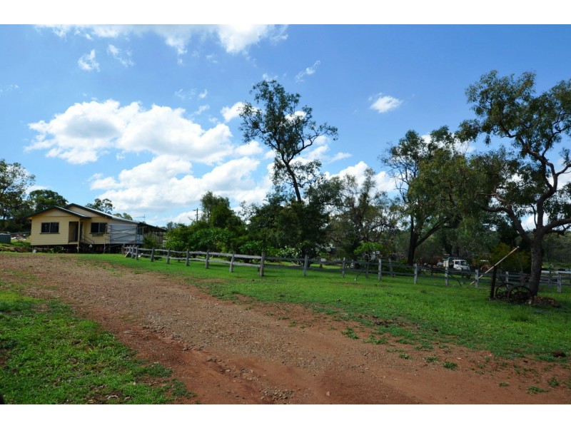 890 Boulder Road, Boulder Creek QLD 4714