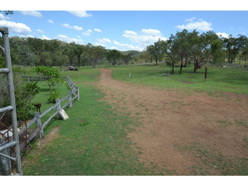 890 Boulder Road, Boulder Creek QLD 4714
