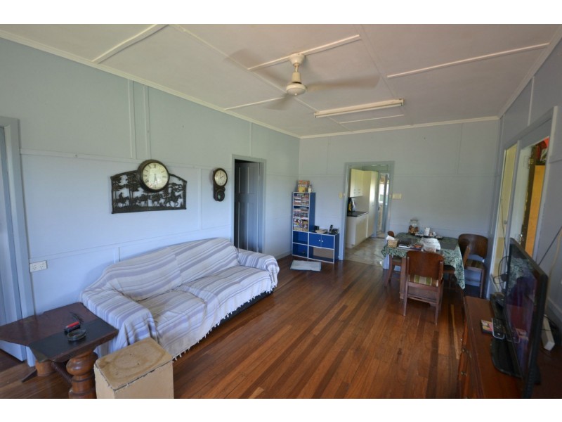 890 Boulder Road, Boulder Creek QLD 4714