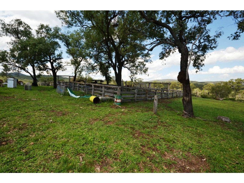 890 Boulder Road, Boulder Creek QLD 4714