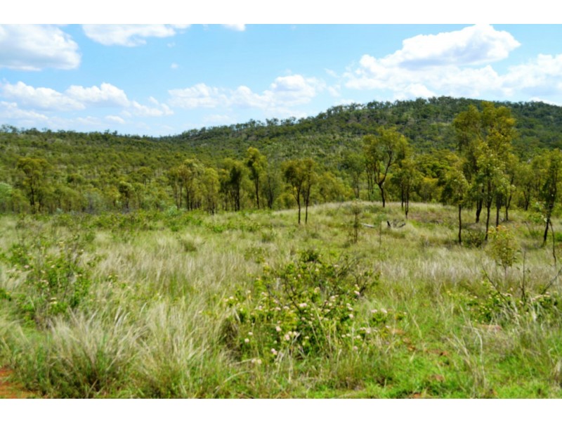 890 Boulder Road, Boulder Creek QLD 4714