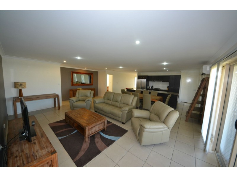 23 Tawarra Crescent, Gracemere QLD 4702
