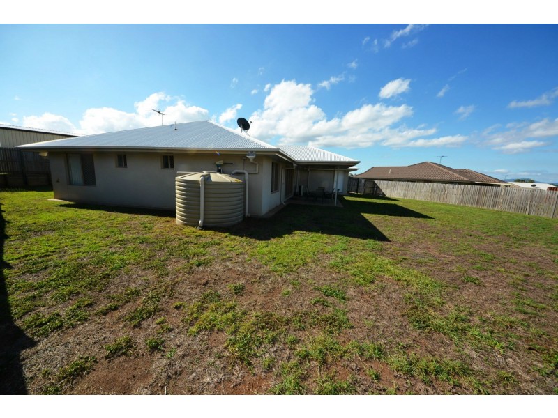 23 Tawarra Crescent, Gracemere QLD 4702