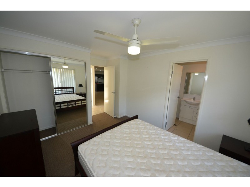 23 Tawarra Crescent, Gracemere QLD 4702