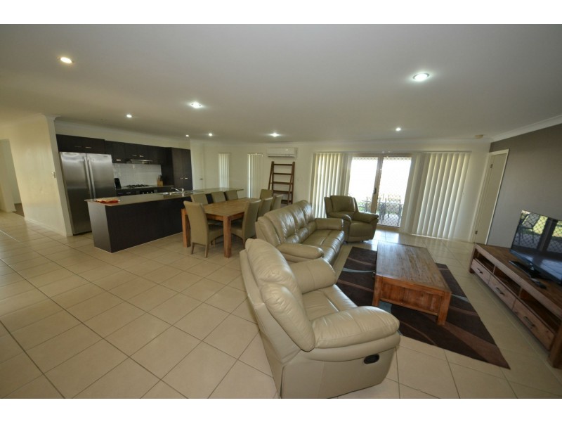 23 Tawarra Crescent, Gracemere QLD 4702
