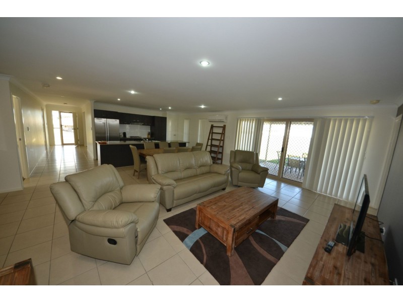 23 Tawarra Crescent, Gracemere QLD 4702