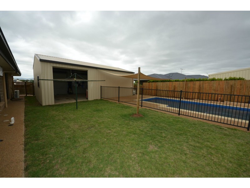 117 Abby Drive, Gracemere QLD 4702