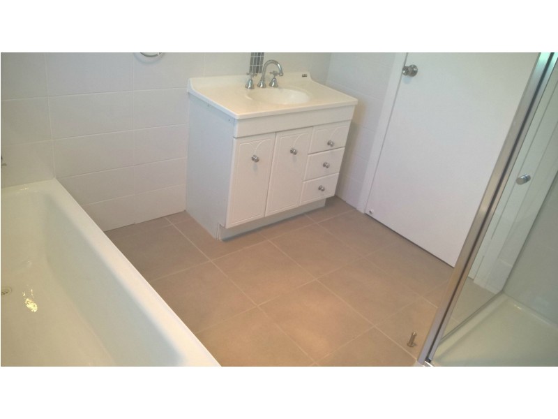 10 Clarence Street, Mount Morgan QLD 4714