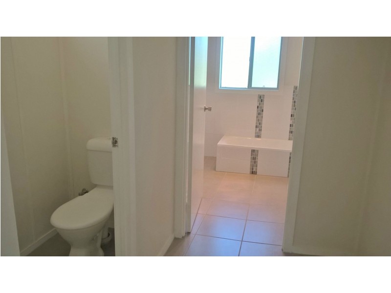 10 Clarence Street, Mount Morgan QLD 4714