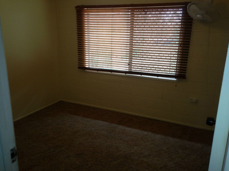 8 Sydney King Close, Gracemere QLD 4702