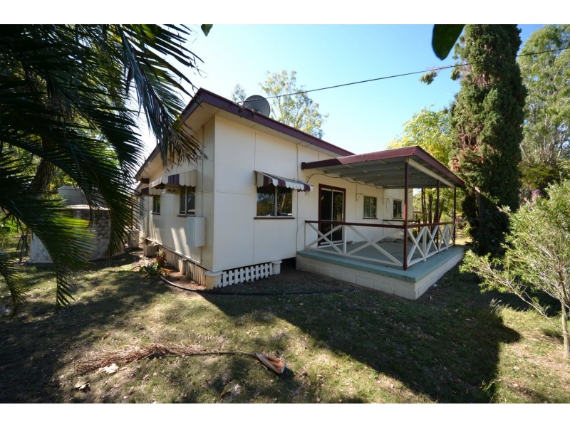 31 Hinchliffe Avenue, Bouldercombe QLD 4702