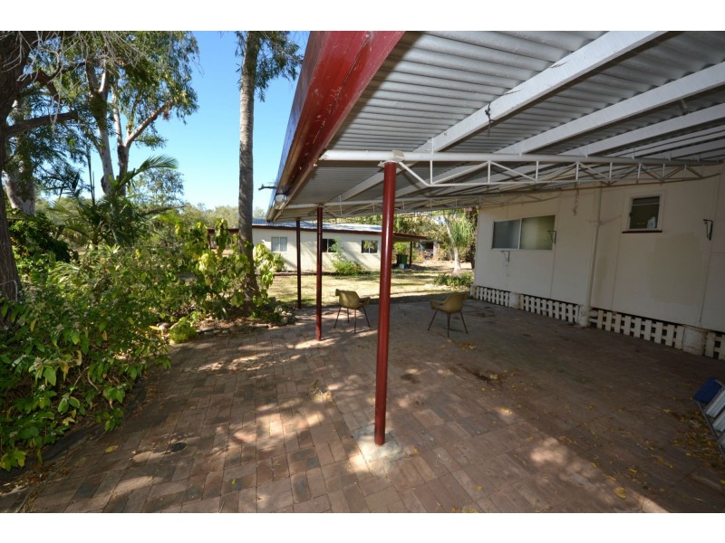 31 Hinchliffe Avenue, Bouldercombe QLD 4702