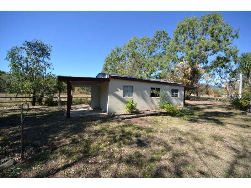 31 Hinchliffe Avenue, Bouldercombe QLD 4702