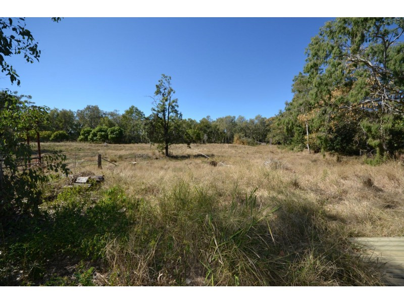 31 Hinchliffe Avenue, Bouldercombe QLD 4702