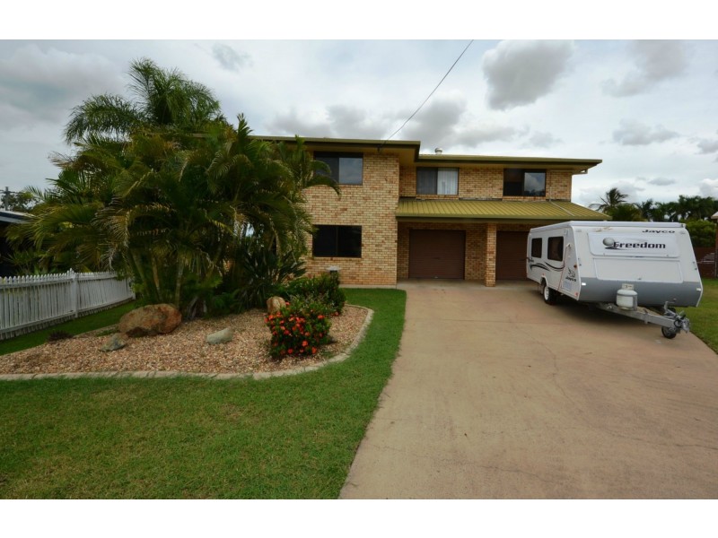 3 Clara Place, Gracemere QLD 4702