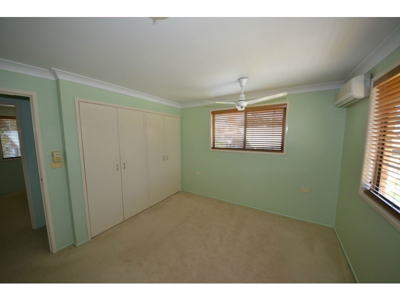 3 Clara Place, Gracemere QLD 4702