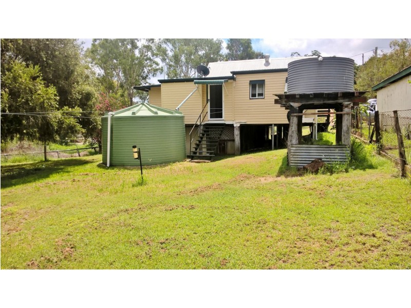 4 Boundary Street, Mount Morgan QLD 4714