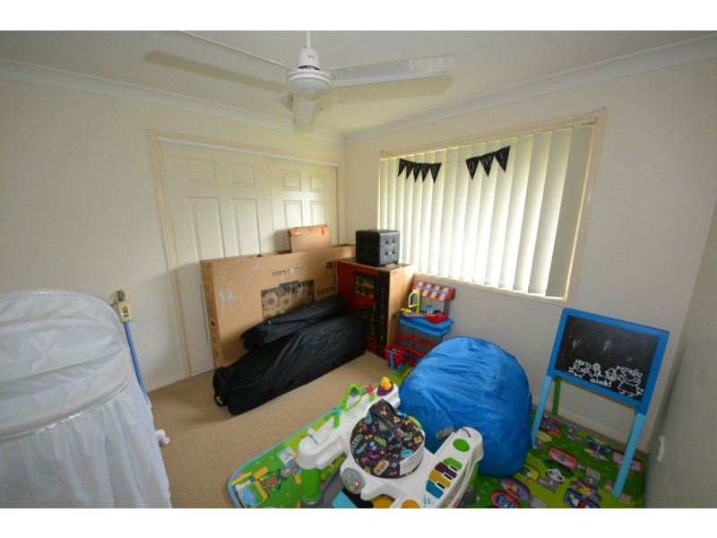 8 Seonaid Place, Gracemere QLD 4702