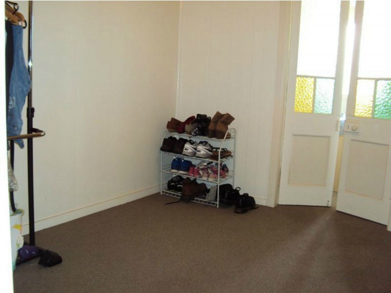 21 James Street, Mount Morgan QLD 4714