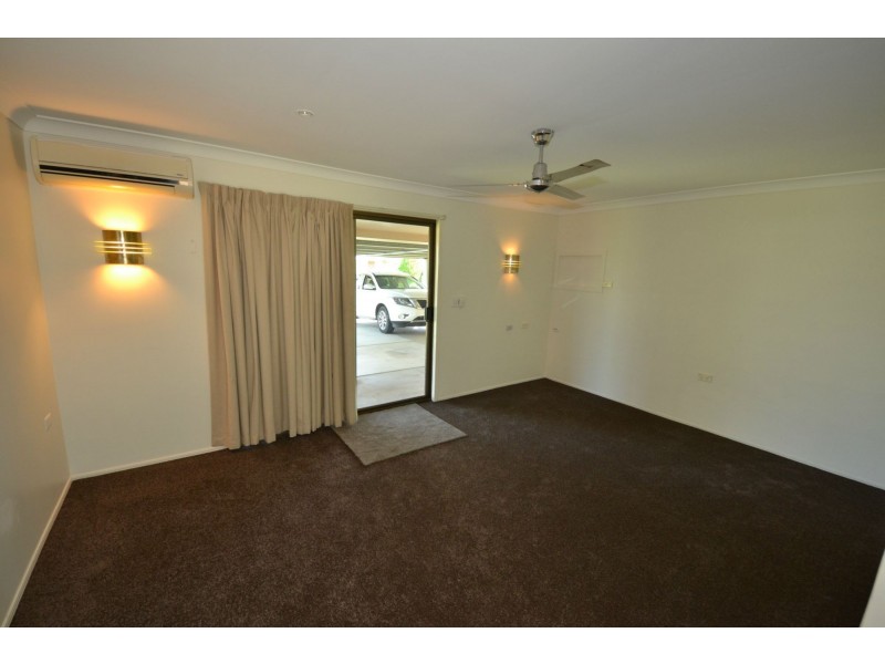 62 Donovan Crescent, Gracemere QLD 4702