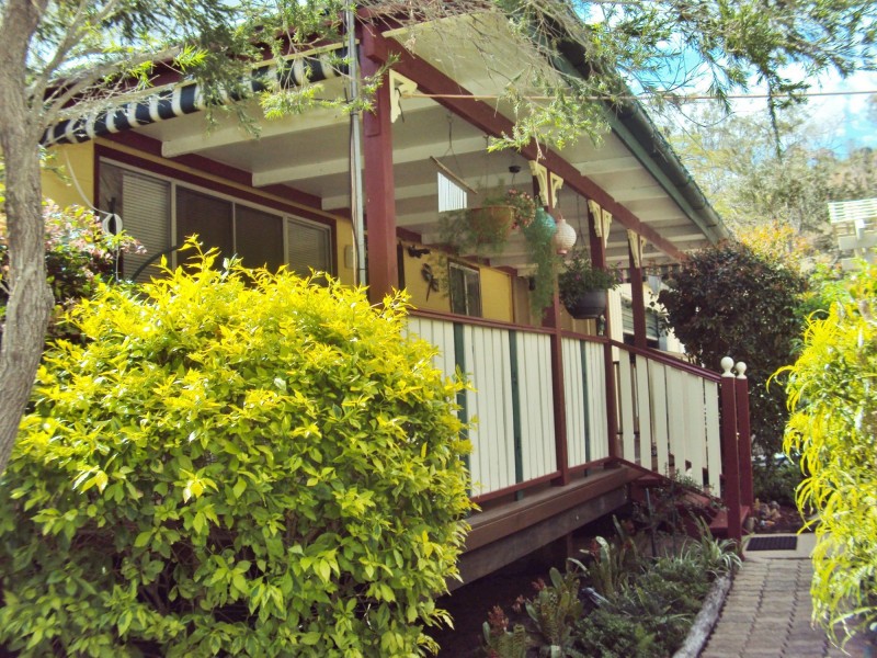 2 Possum Street St, Mount Morgan QLD 4714