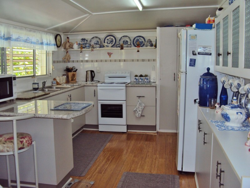 2 Possum Street St, Mount Morgan QLD 4714